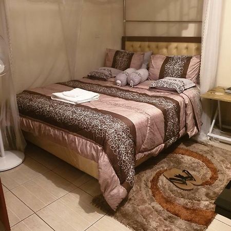 Mercy-Phillips Apartments Located At Eagle Tower Building Nairobi City Centre エクステリア 写真