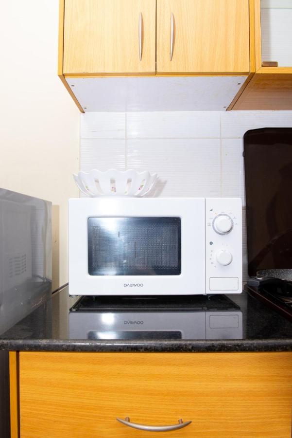 Mercy-Phillips Apartments Located At Eagle Tower Building Nairobi City Centre エクステリア 写真