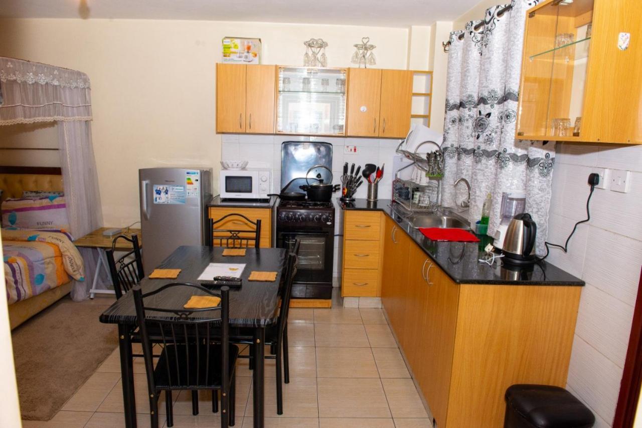 Mercy-Phillips Apartments Located At Eagle Tower Building Nairobi City Centre エクステリア 写真