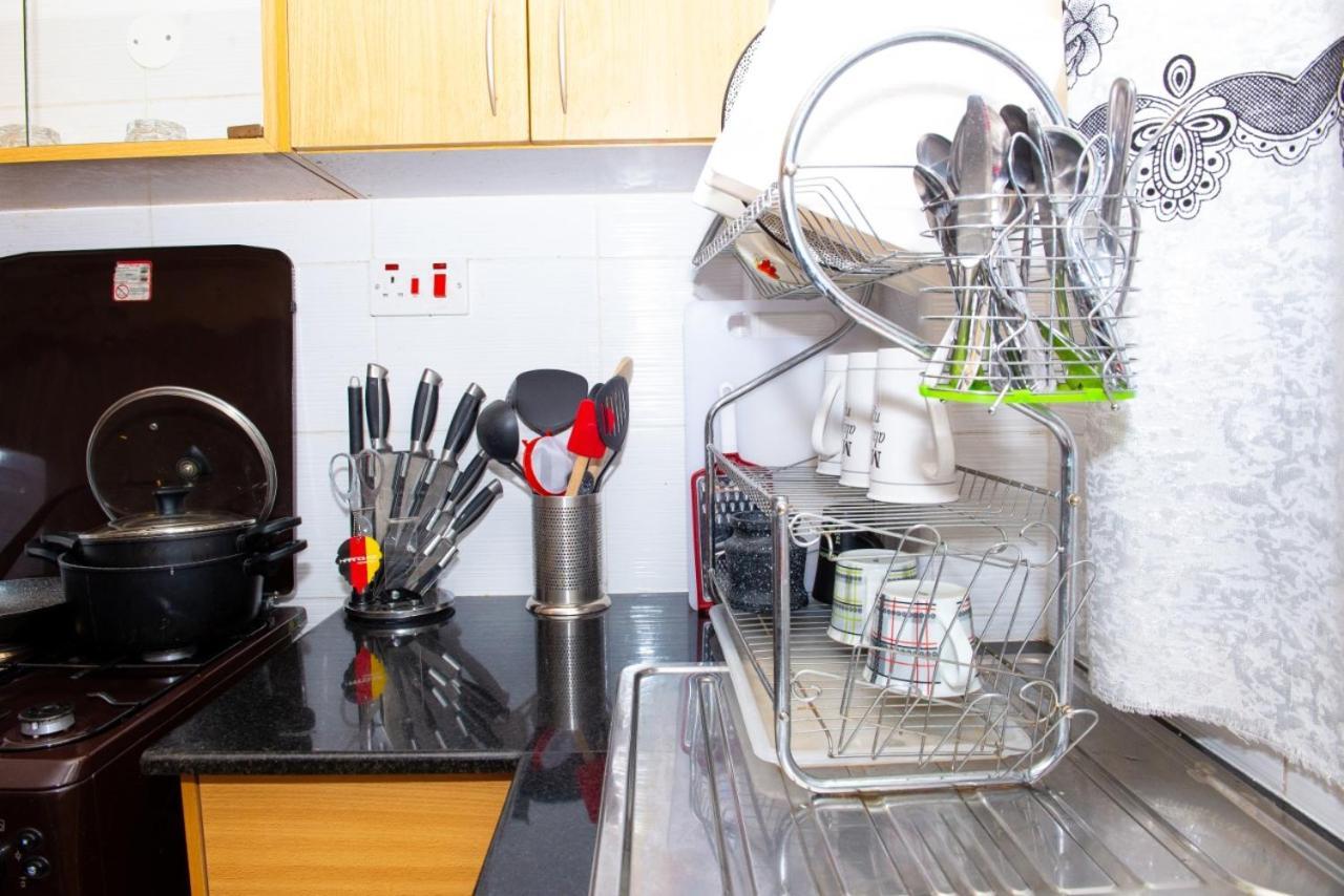Mercy-Phillips Apartments Located At Eagle Tower Building Nairobi City Centre エクステリア 写真