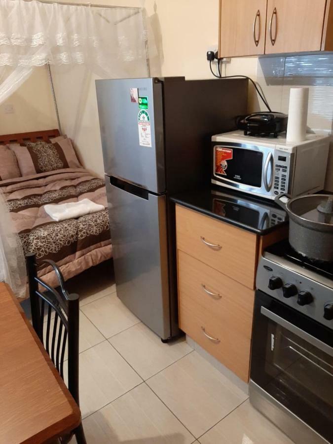 Mercy-Phillips Apartments Located At Eagle Tower Building Nairobi City Centre エクステリア 写真