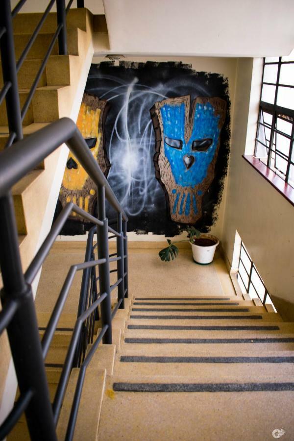 Mercy-Phillips Apartments Located At Eagle Tower Building Nairobi City Centre エクステリア 写真