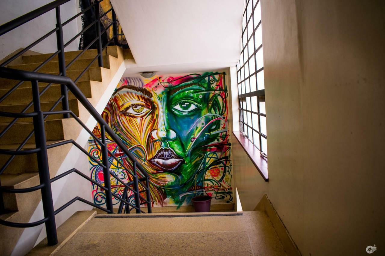 Mercy-Phillips Apartments Located At Eagle Tower Building Nairobi City Centre エクステリア 写真