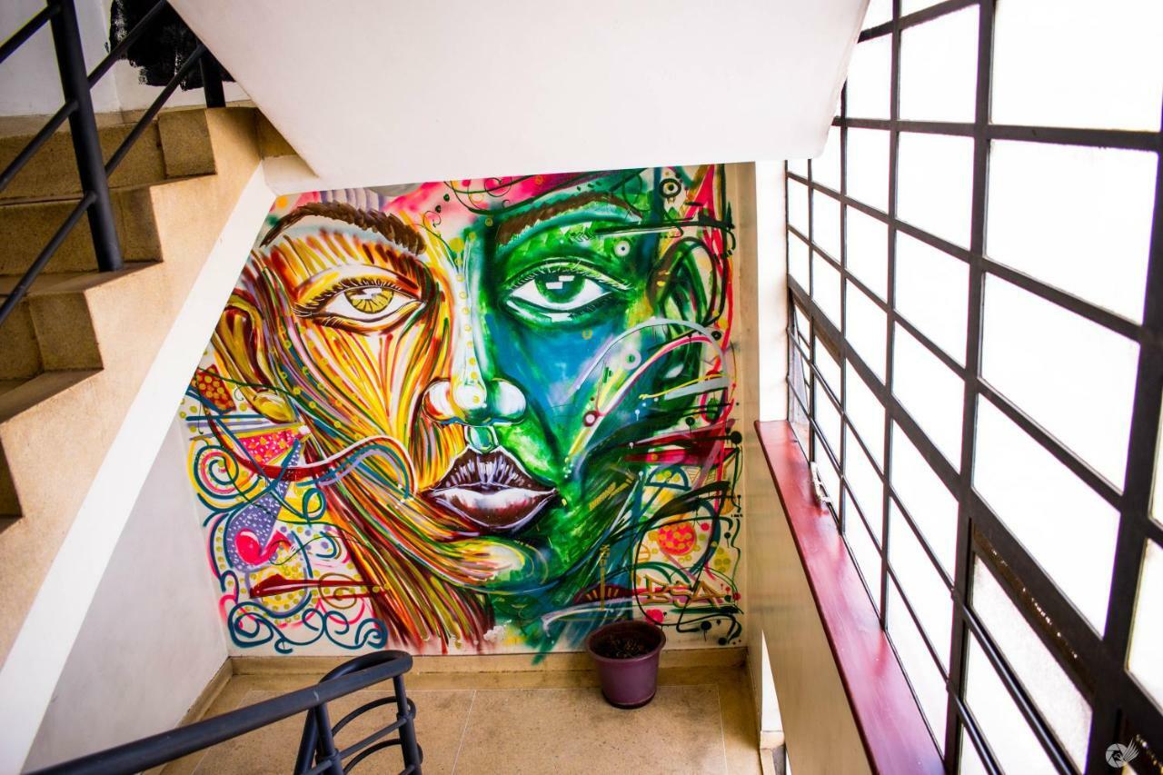 Mercy-Phillips Apartments Located At Eagle Tower Building Nairobi City Centre エクステリア 写真